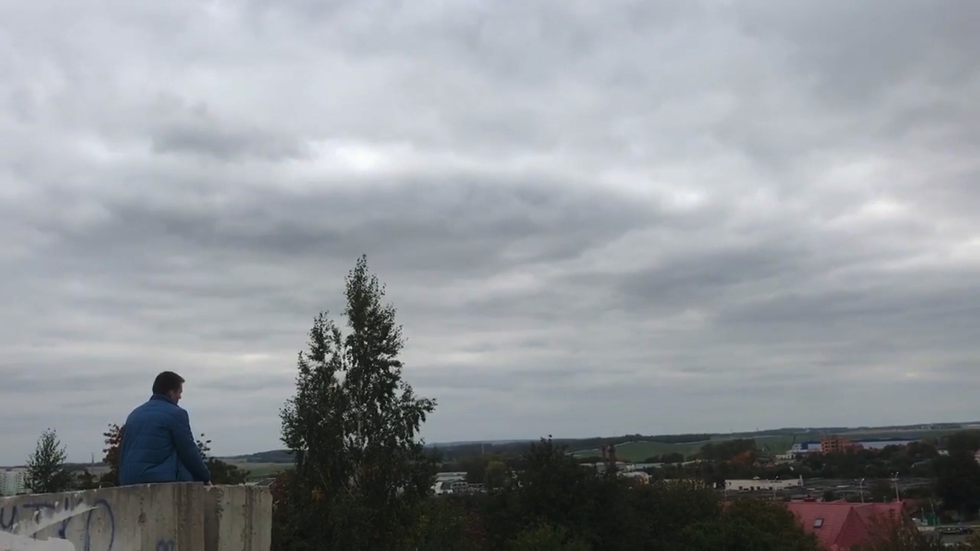 Frame from 🪨 Я Андрей - Мы дети станции Каменная Горка