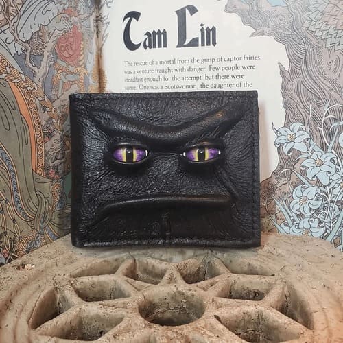 Кошелёк с мистической рожей